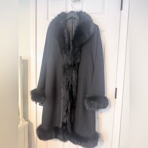 Cashmere fox trim coat